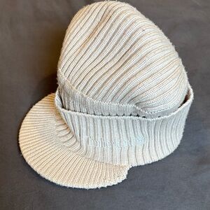 NWOT Timberland Beige Beanie w/ Brim | Cozy Neutral Streetwear